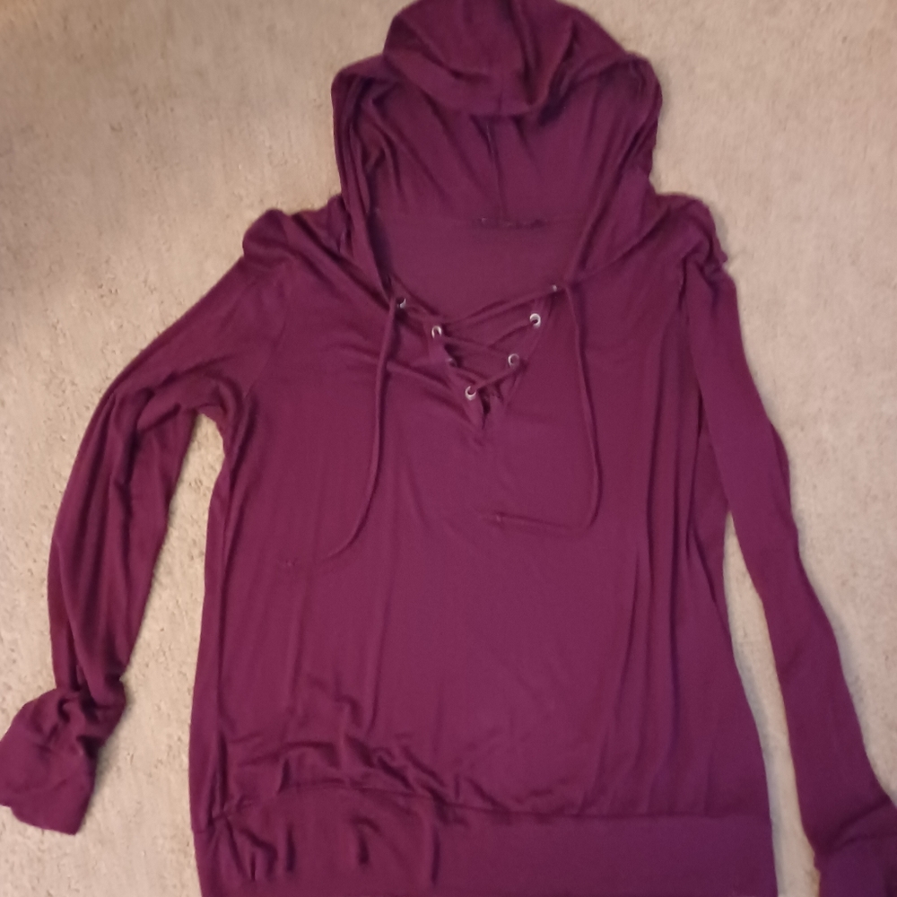 Hooded long sleeve